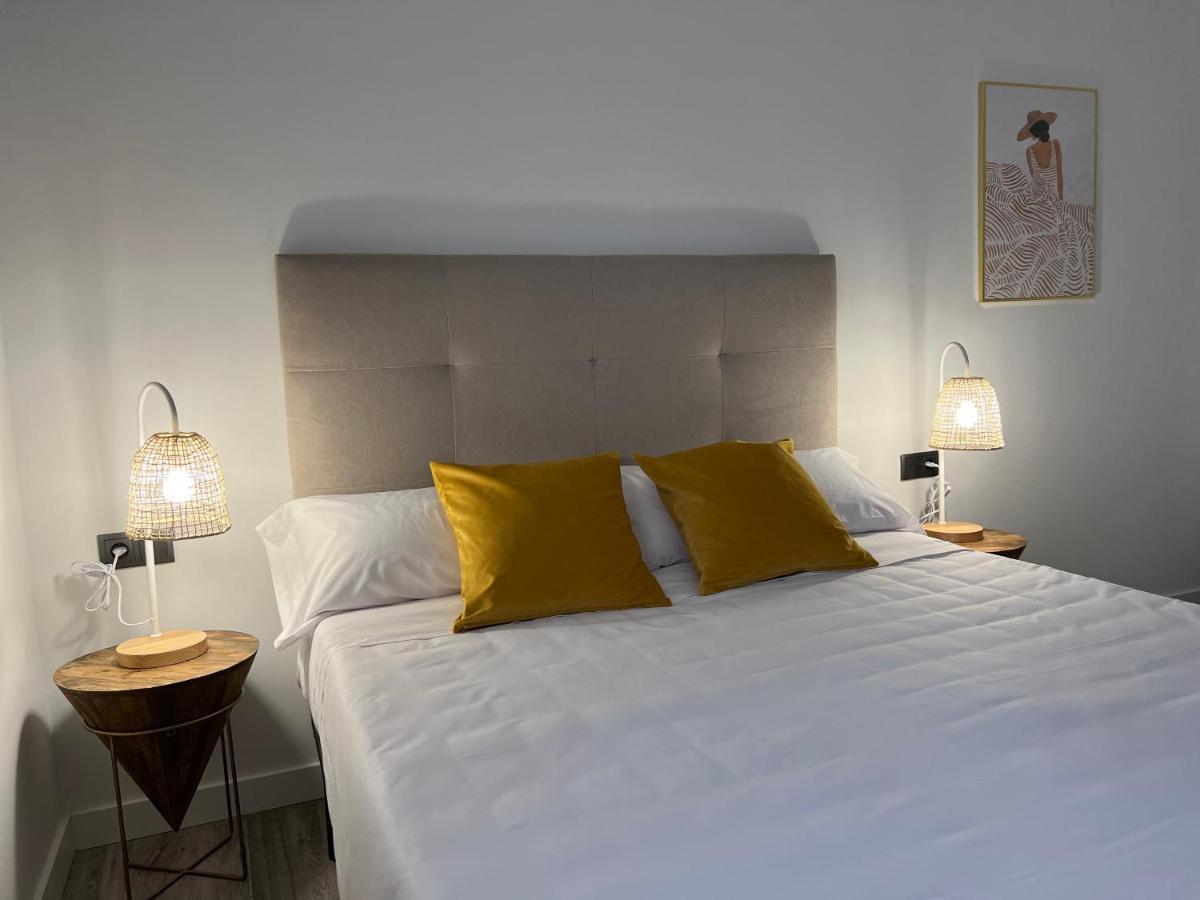 Rotonda Del Minotauro Apartamento Turistico Coria Exterior foto